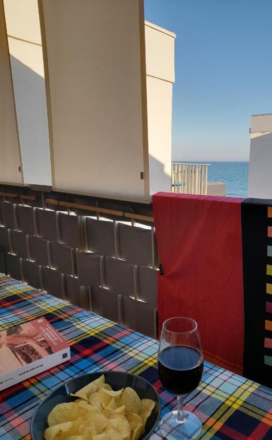 Chez Isabelle Et Virgile Bel Appartement, Avec Vues, A 50M De La Plage ปาลาวาส-เลส์-โฟลต์ ภายนอก รูปภาพ